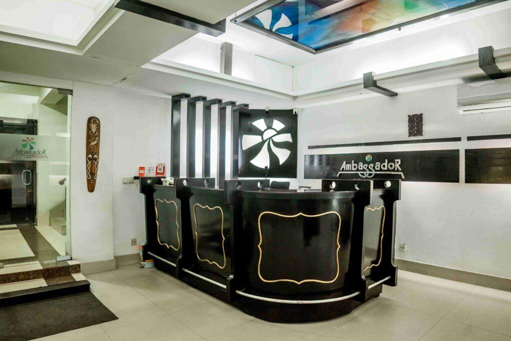 Ambassador Residency Hotel Chittagong Bagian luar foto